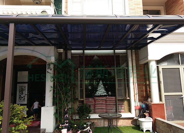 佛山順德藍天花語一街97號雨棚--蔡先生