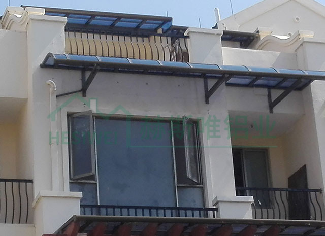 韶關市碧桂園云林水岸82街11號雨棚 - 梁先生