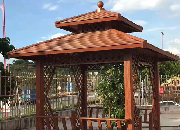 雙層琉璃瓦涼亭